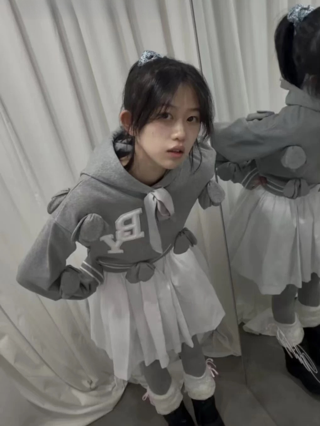Cute Flower Hoodie Sweatshirt  - Anime Merchandise In Japanese ulasan dan harga